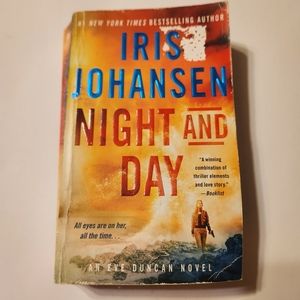 🔥  Night and Day An Eve Duncan Novel by Iris Johansen Paperback